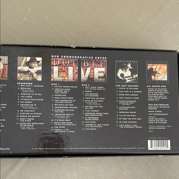 Garth Brooks The Limited Series CD Set - Picture 2 of 2